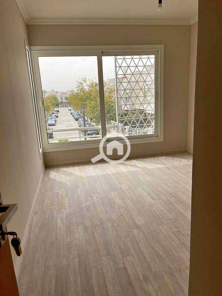 6 468270052_1530107307666511_1663618073071408452_n. jpg