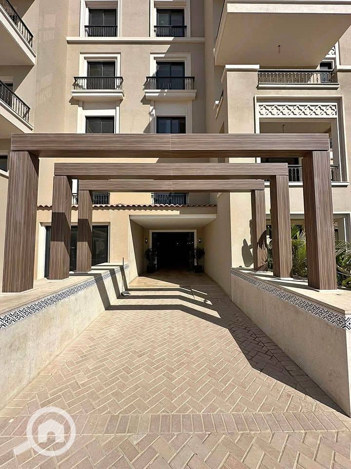 19 468024293_945985167383884_7987111724919913823_n. jpg