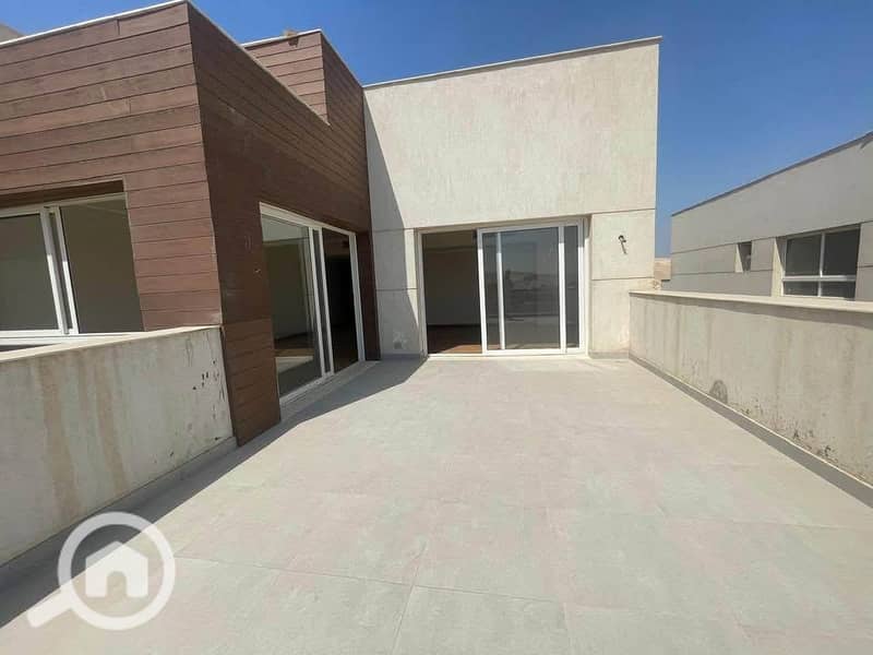 7 468138566_940164568006966_9178289994877404810_n. jpg