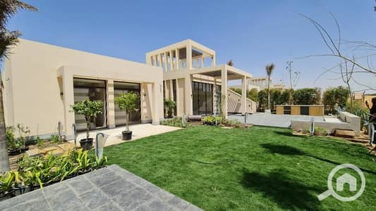 4 Bedroom Twin House for Sale in 6th of October, Giza - IMG-20231120-WA0327. jpg