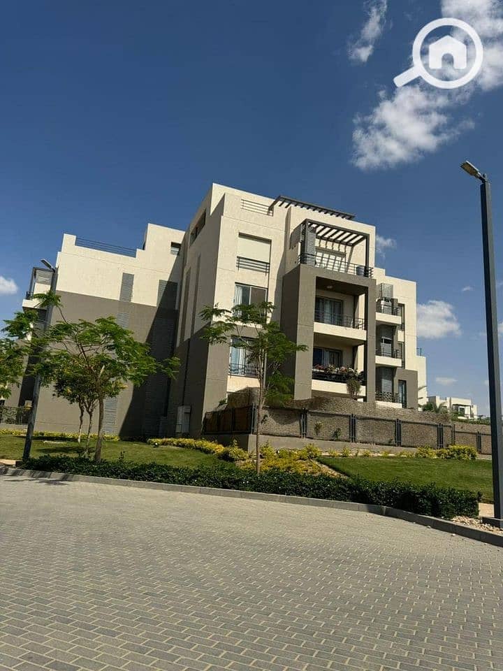 8 455749003_507394901981313_3575519345441351689_n. jpg