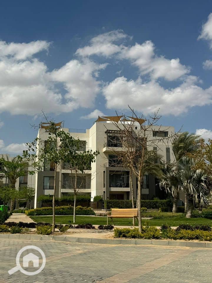 10 482031449_122237379632026864_953134236863444062_n. jpg