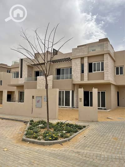 تاون هاوس 4 غرف نوم للبيع في 6 أكتوبر، الجيزة - 491741657_1695737514365290_363567429394799475_n. jpg