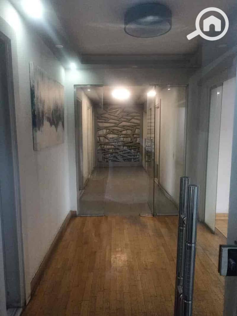 2 7c36f413-3652-4f8a-a8ca-87ff04bc79c6. jpg