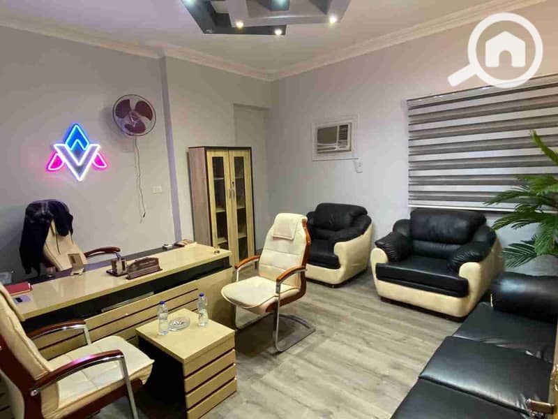 1000459857. jpg 1000459857. jpg