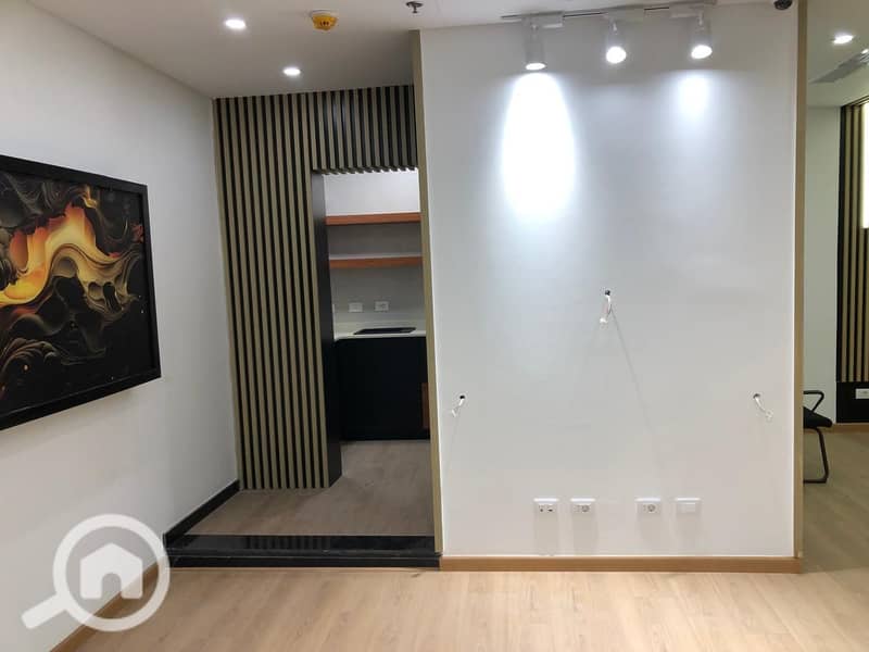 2 WhatsApp Image 2025-09-23 at 11.50. 26 AM. jpeg