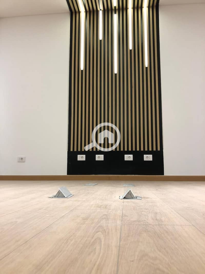 4 WhatsApp Image 2025-09-23 at 11.50. 28 AM. jpeg