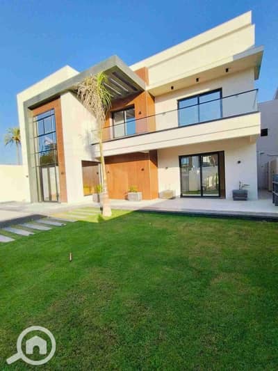 5 Bedroom Villa for Sale in King Mariout, Alexandria - FB_IMG_1759250466869. jpg