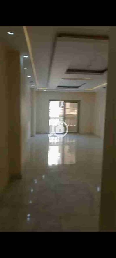 فلیٹ 3 غرف نوم للايجار في حدائق الاهرام، الجيزة - IMG-20251001-WA0035. jpg