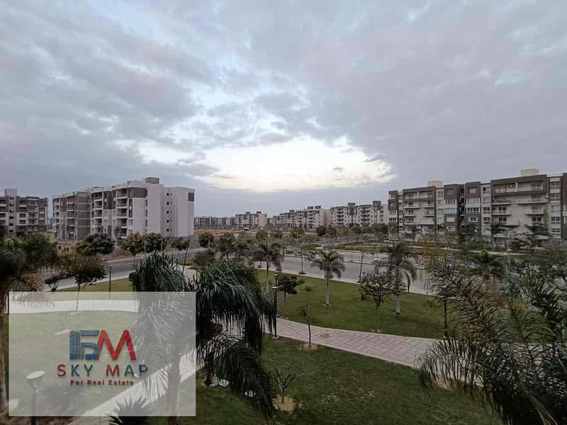 9 cf59a801-3b2d-4e20-9046-aeb8dbc1ad26. jpg