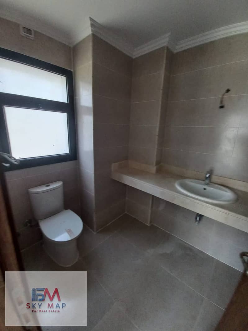 5 WhatsApp Image 2025-09-17 at 15.26. 50_6ff1d943. jpg