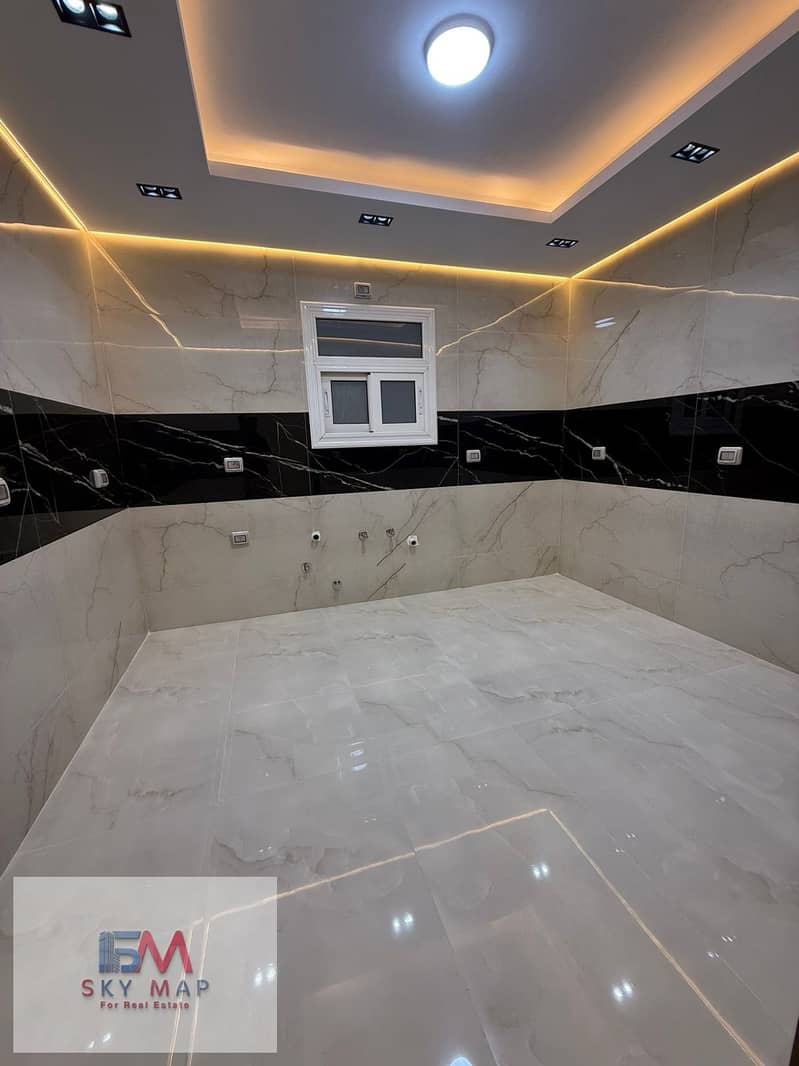 3 WhatsApp Image 2025-09-19 at 2.40. 32 PM (2). jpeg