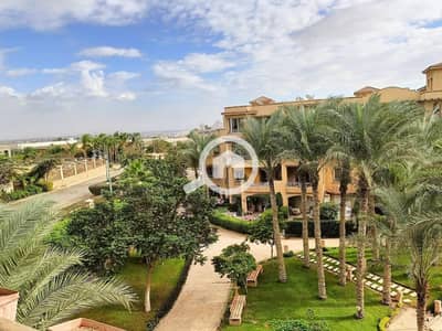 تاون هاوس 4 غرف نوم للبيع في 6 أكتوبر، الجيزة - 54b735cd-b23a-4e54-bafc-49f732051c24 (1). jpeg