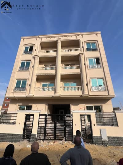 3 Bedroom Flat for Sale in New Cairo, Cairo - IMG-20250714-WA0021. jpg