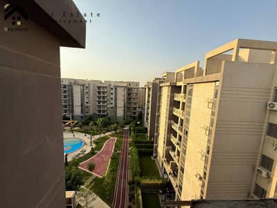 دوبلكس 3 غرف نوم للبيع في القاهرة الجديدة، القاهرة - IMG-20250720-WA0049. jpg