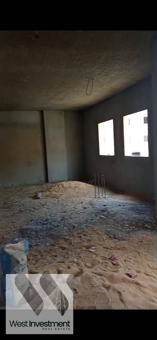 6 WhatsApp Image 2025-10-01 at 16.28. 58_0c67f837. jpg