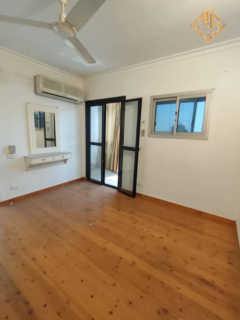 WhatsApp Image 2025-06-18 at 15.25. 48 (1). jpeg WhatsApp Image 2025-06-18 at 15.25. 48 (1). jpeg