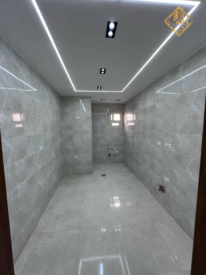 5 WhatsApp Image 2025-09-14 at 4.17. 48 PM. jpeg