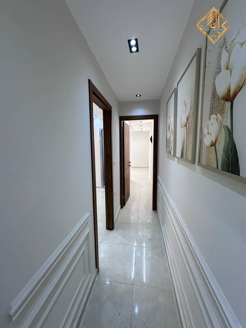 8 WhatsApp Image 2025-09-14 at 4.17. 49 PM. jpeg