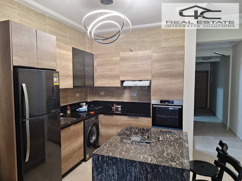 8 WhatsApp Image 2025-09-23 at 12.47. 15 PM (2). jpeg