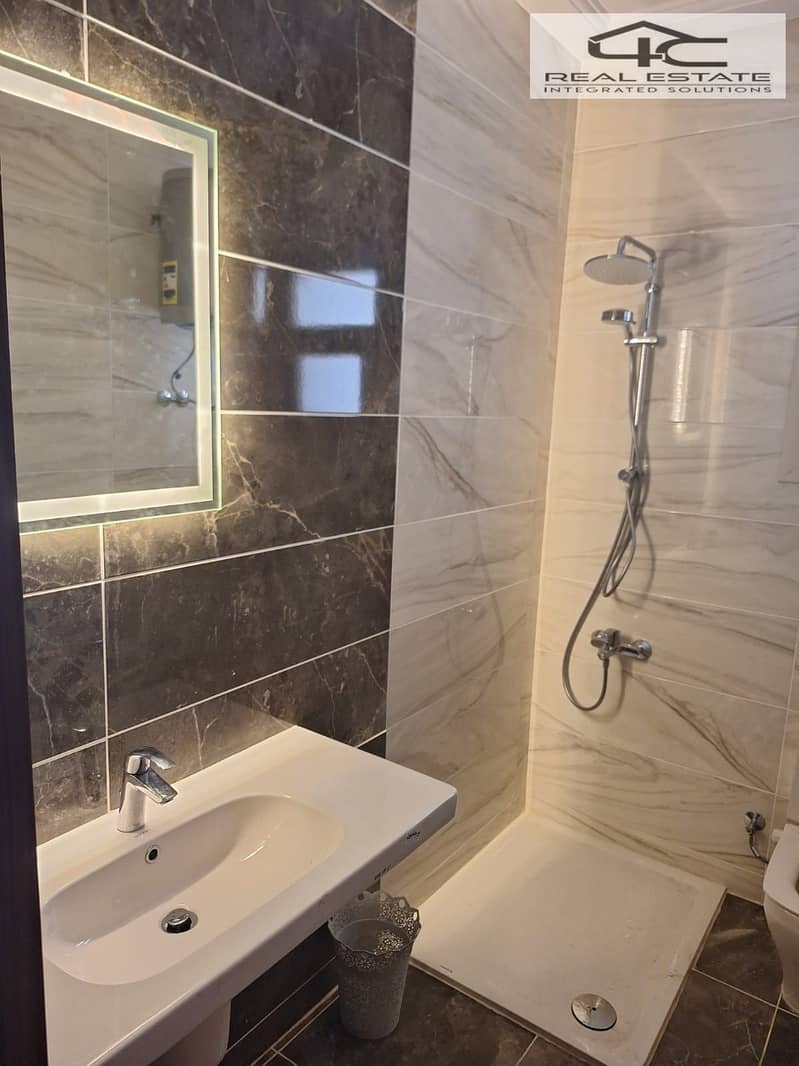 16 WhatsApp Image 2025-09-23 at 12.47. 15 PM. jpeg