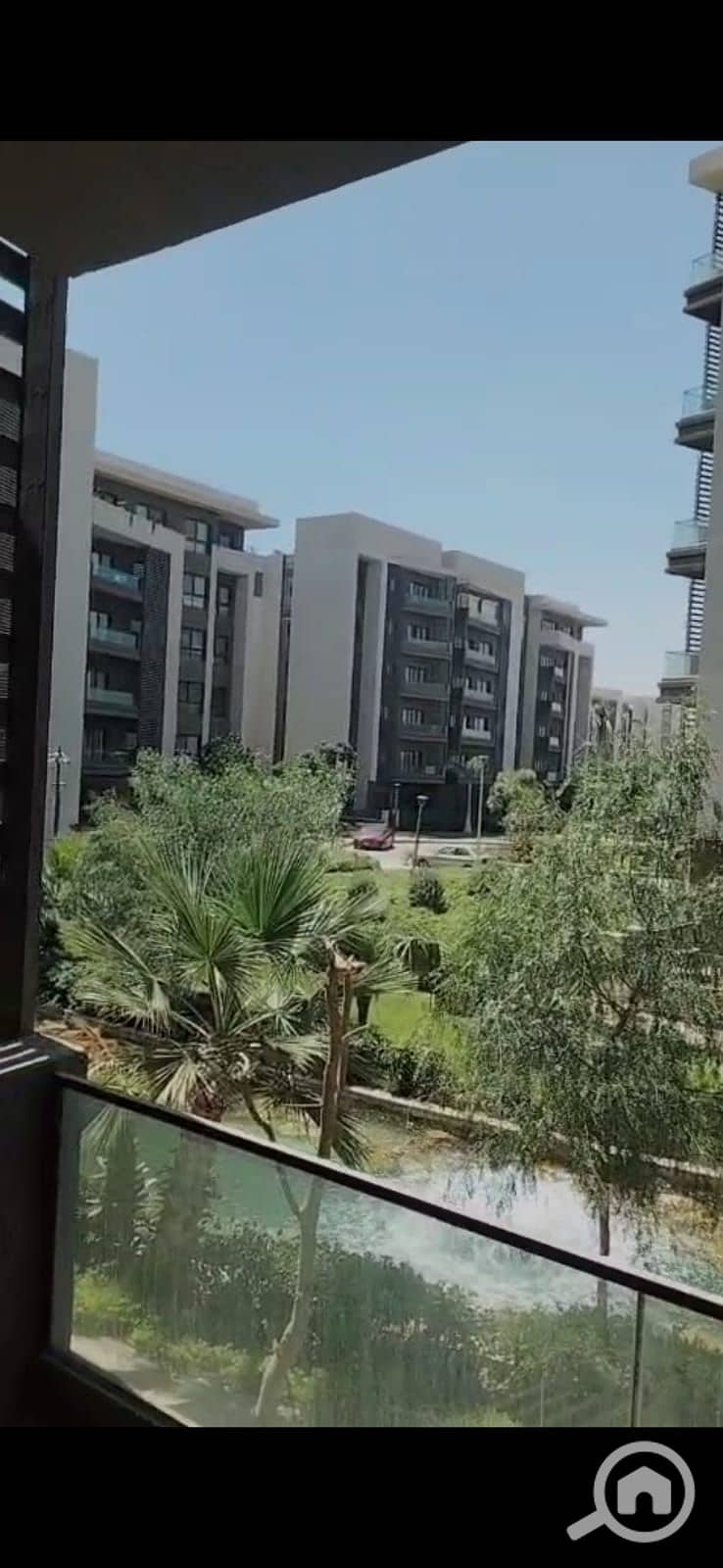 6 61c0960e-b962-49fc-a0bc-a9740efda3f7. jpeg