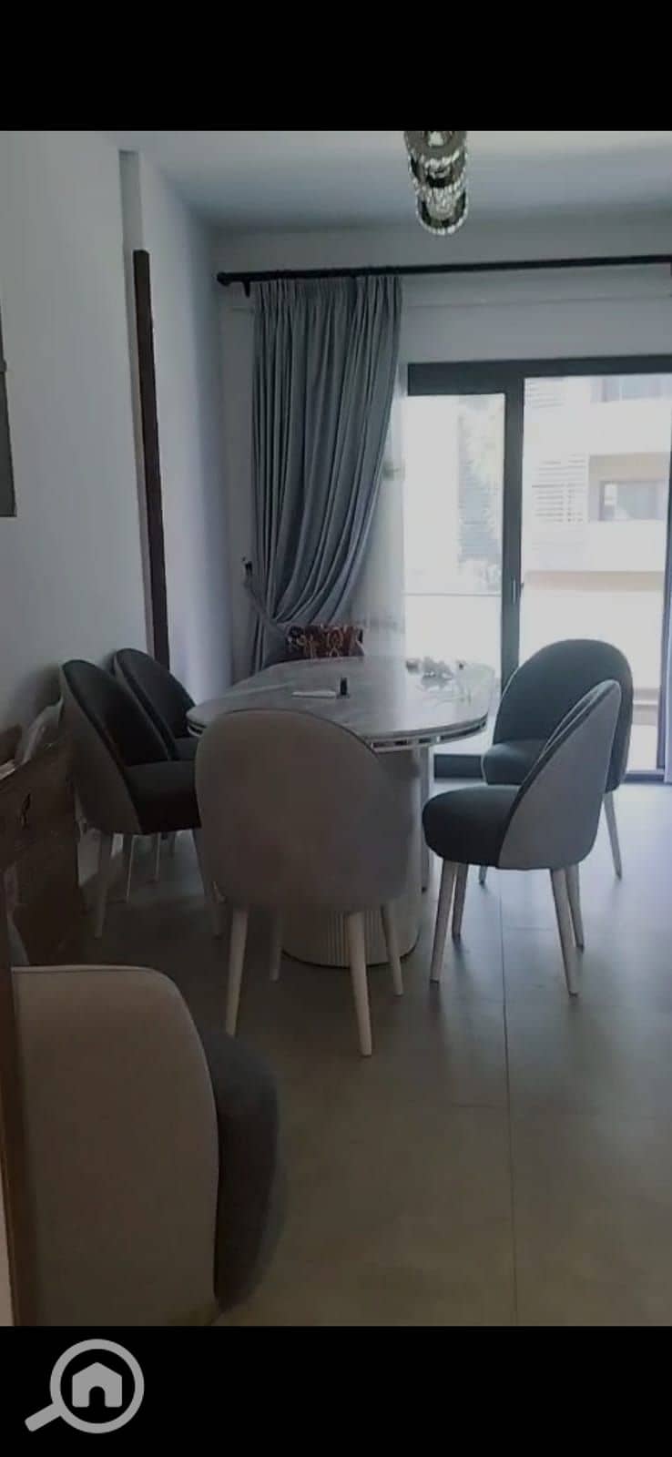 10 491896fc-e0da-4711-bc32-803f3587ef25. jpeg