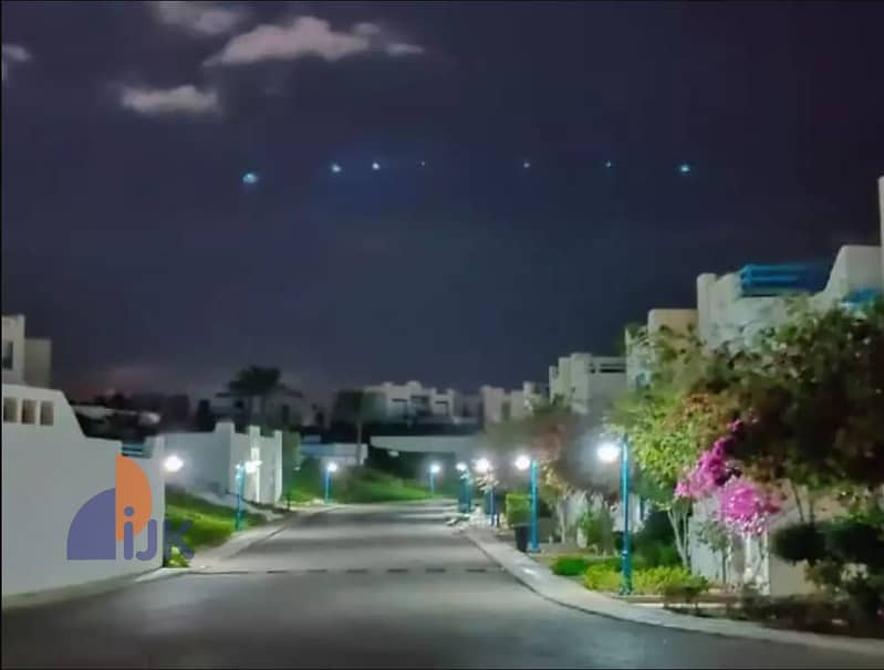 6 10. JPG