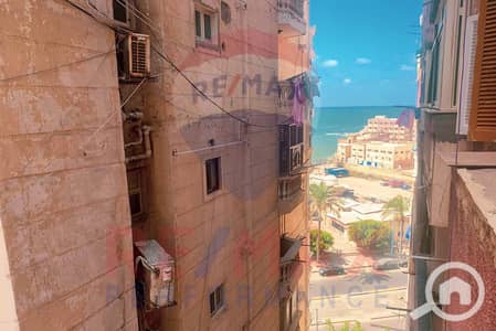 2 Bedroom Flat for Sale in Bahray - Anfoshy, Alexandria - WhatsApp Image 2025-09-29 at 2.02. 13 PM. JPG