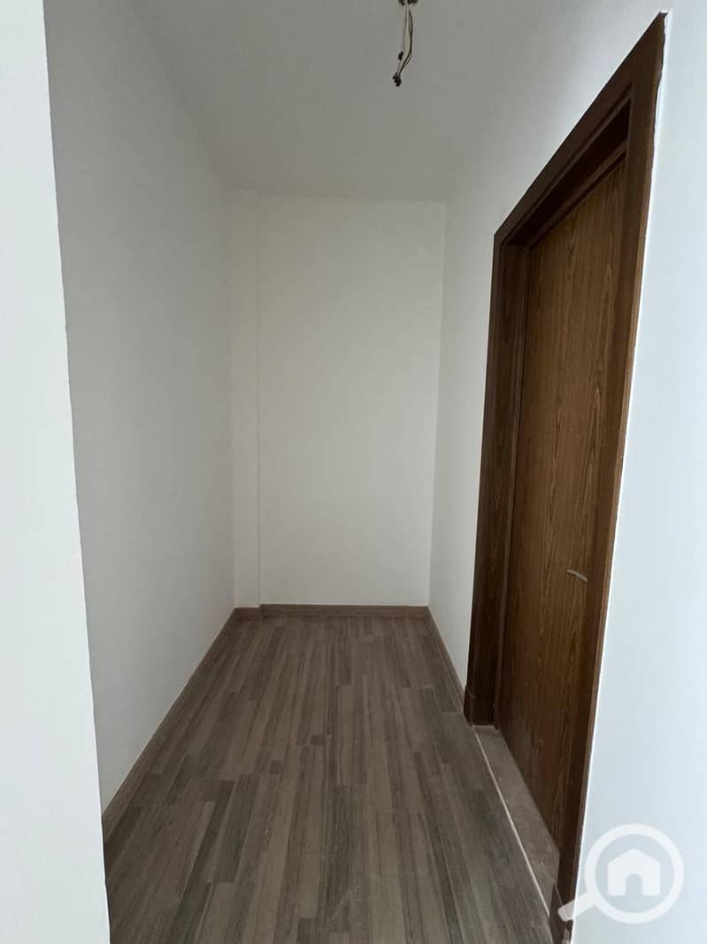 6 536275224_1481344552942855_1283760740577354164_n. jpg