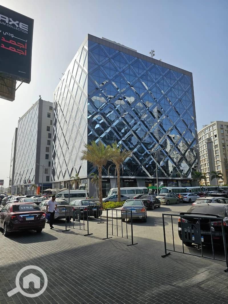 3 WhatsApp Image 2025-09-18 at 3.30. 41 PM. jpeg