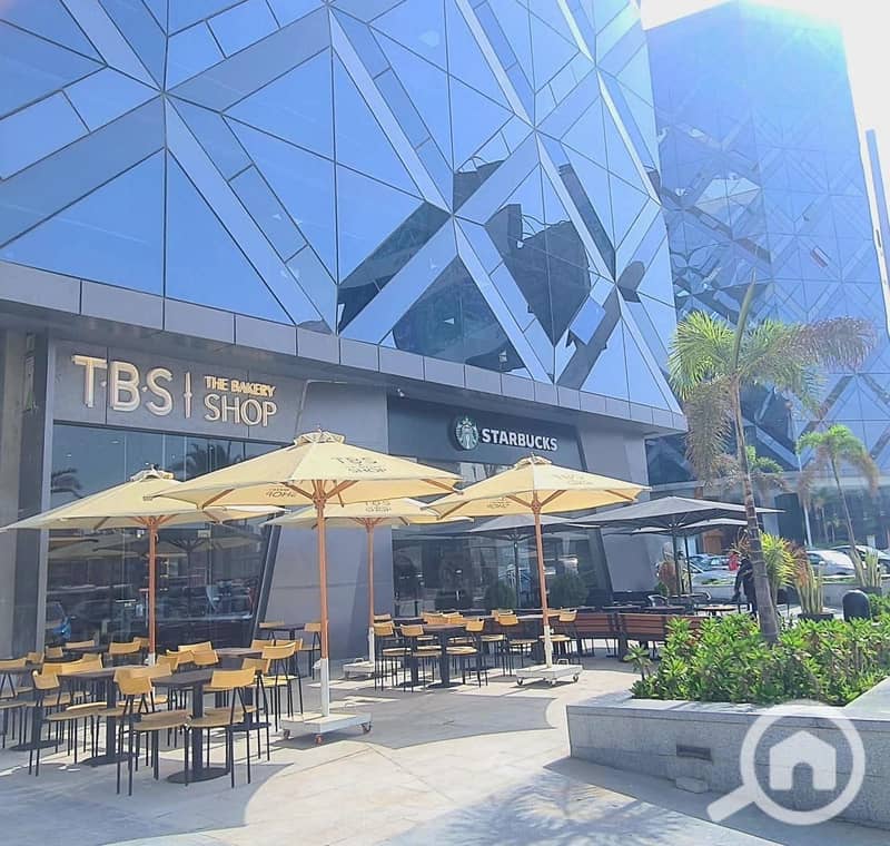 4 WhatsApp Image 2025-09-16 at 11.02. 43 PM. jpeg