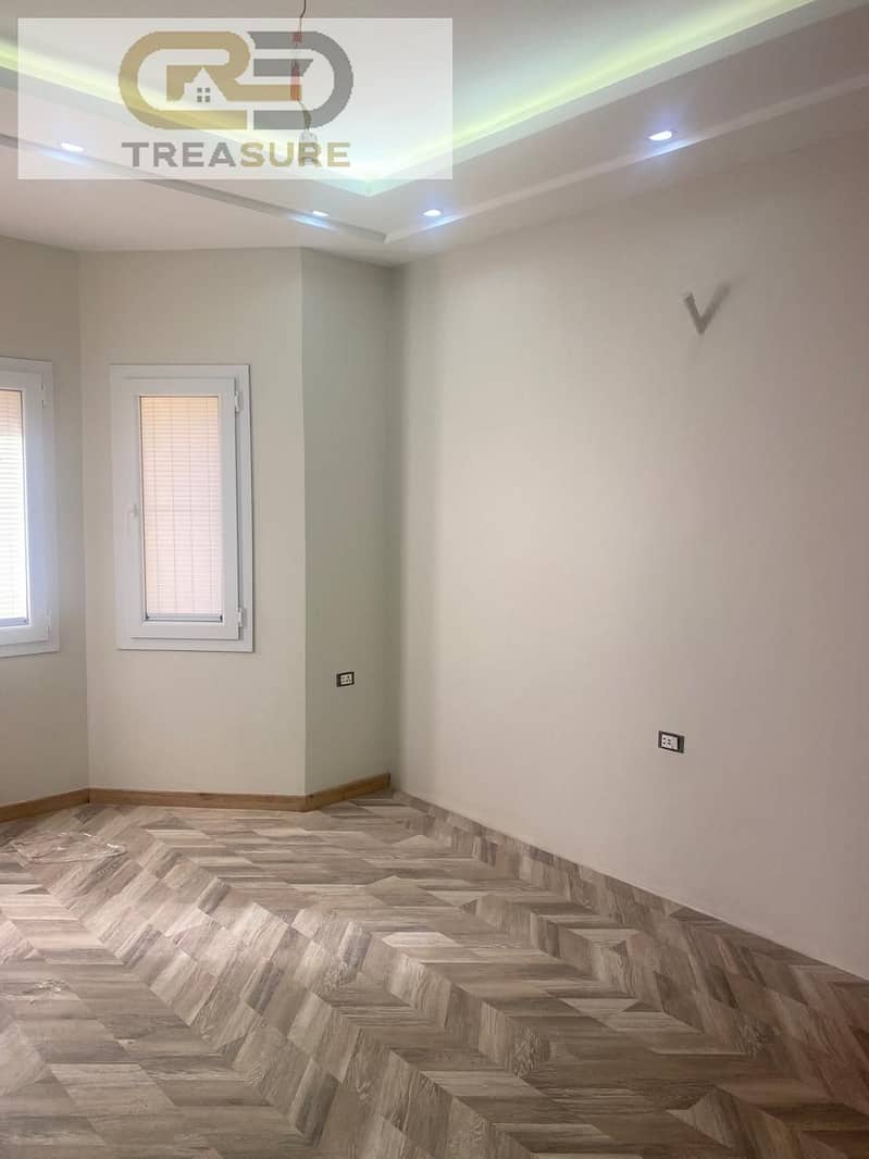 5 WhatsApp Image 2025-09-02 at 4.11. 55 PM (1). jpeg