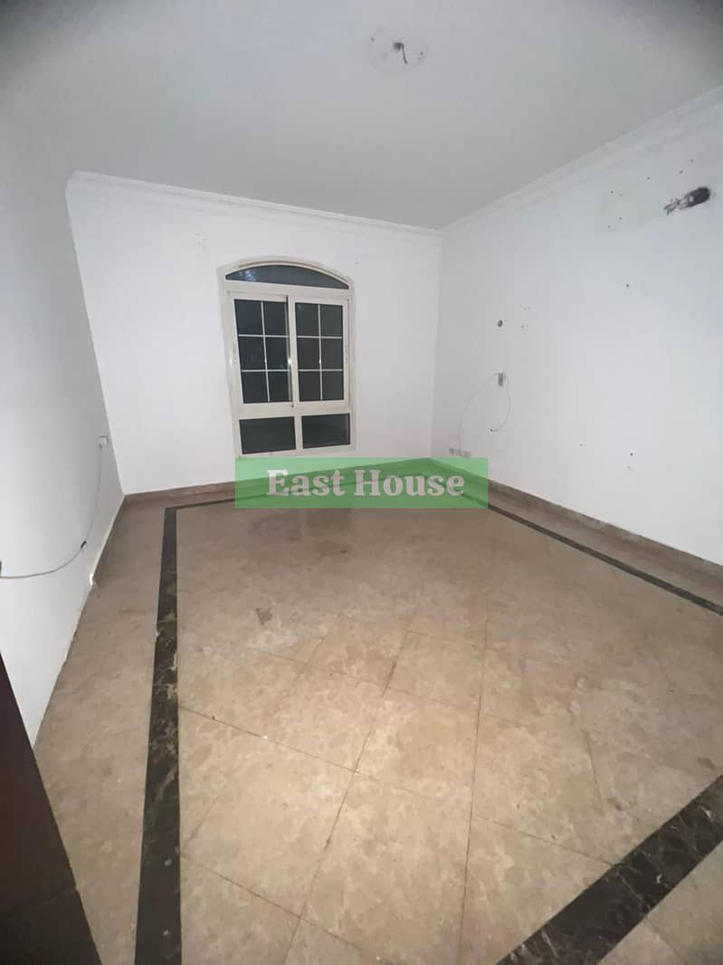 3 b466dc0f-a1c1-452d-b772-ed19c536e08c. jpg