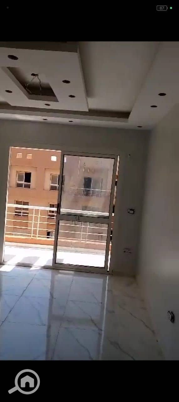 6 WhatsApp Image 2025-10-02 at 12.10. 46_2a47e4d3. jpg