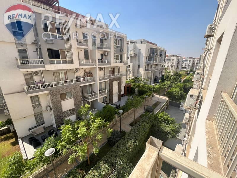 9 596fdb69-01c8-4da1-9529-eb990cd10f03. jpg