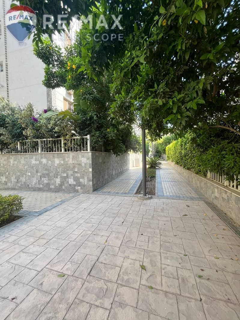 13 51995595-c5d5-4e4a-93b1-1b26e3381a12. jpg