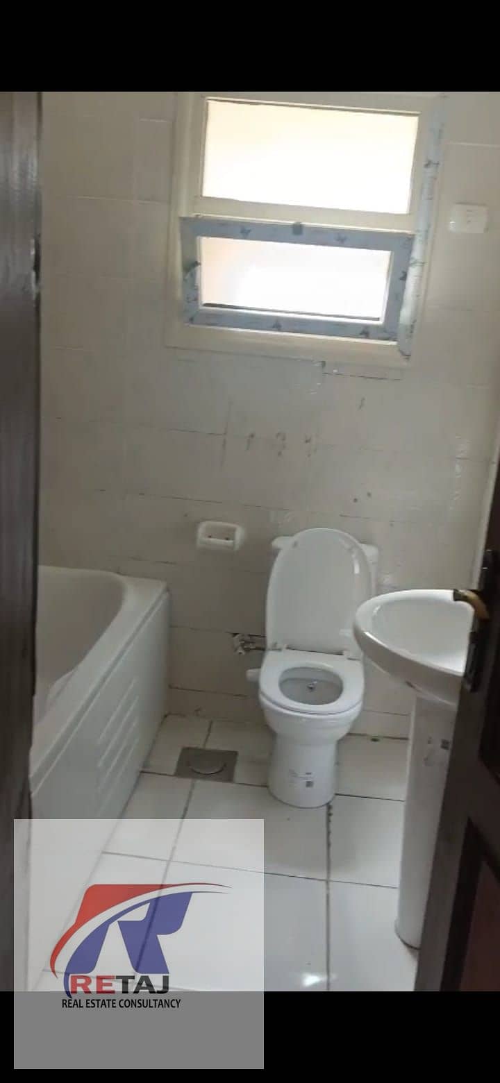 6 WhatsApp Image 2025-10-01 at 22.19. 01. jpeg