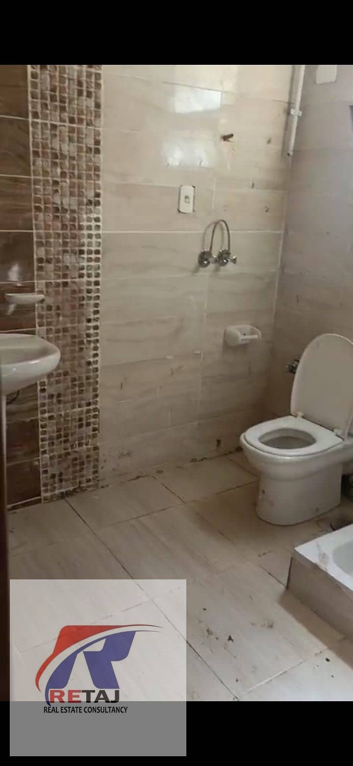 7 WhatsApp Image 2025-10-01 at 22.19. 01 (1). jpeg