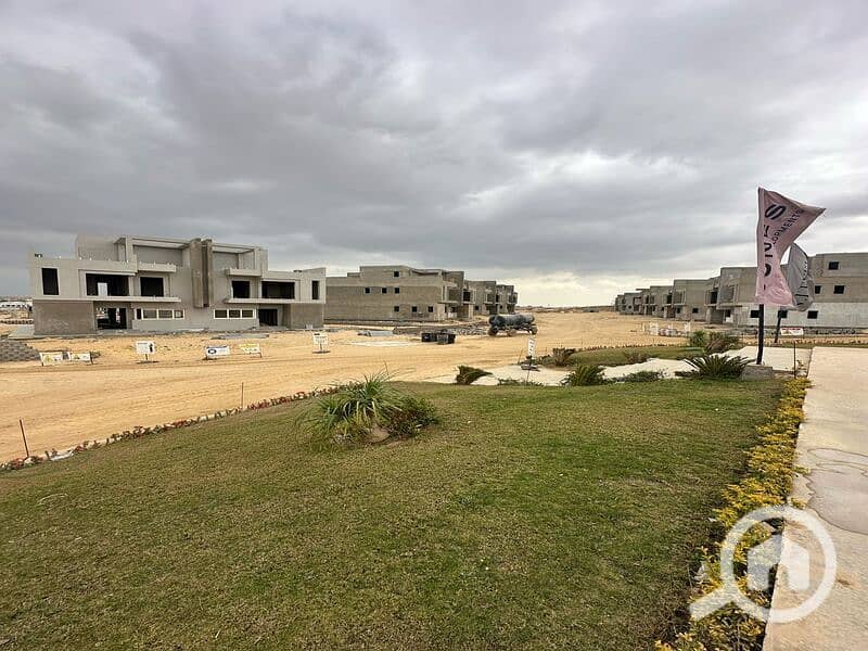 8 bc761ce3-498e-404d-9656-31d17bb97bea. jpg