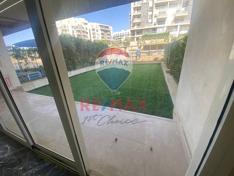 4 d553f527-9c8f-4b25-91bd-6c29b127b0e5. jpg