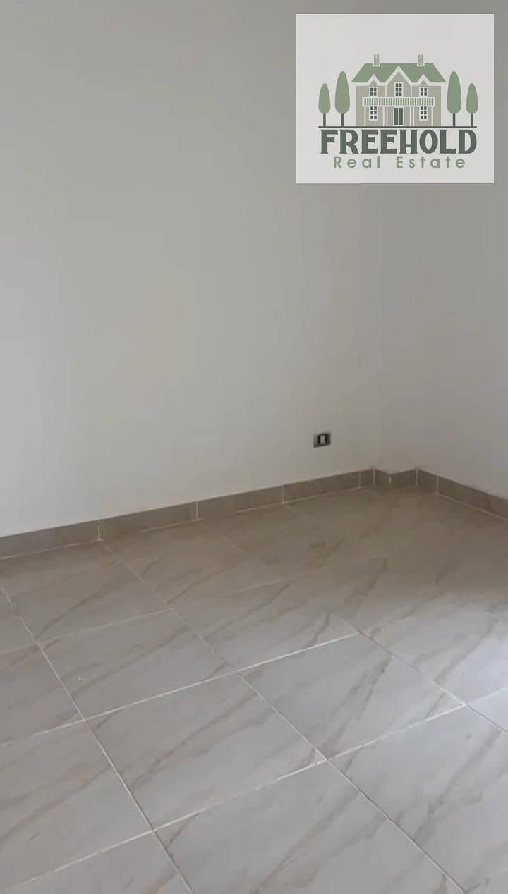 3 WhatsApp Image 2025-10-02 at 11.18. 20 AM. jpeg