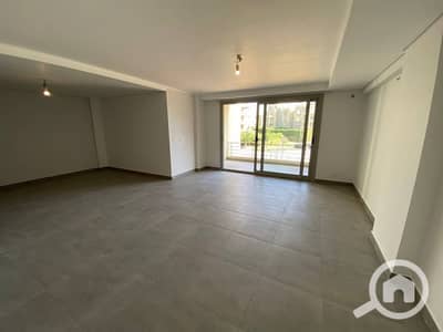 3 Bedroom Flat for Sale in 6th of October, Giza - 471183874_8979510988798377_4892554802409471416_n. jpg