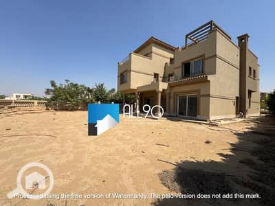 فیلا 4 غرف نوم للبيع في القاهرة الجديدة، القاهرة - WhatsApp Image 2025-10-02 at 1.32. 47 PM. jpeg