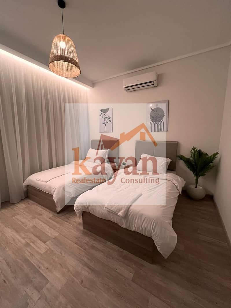 25 WhatsApp Image 2025-09-23 at 11.46. 29 PM (2). jpeg