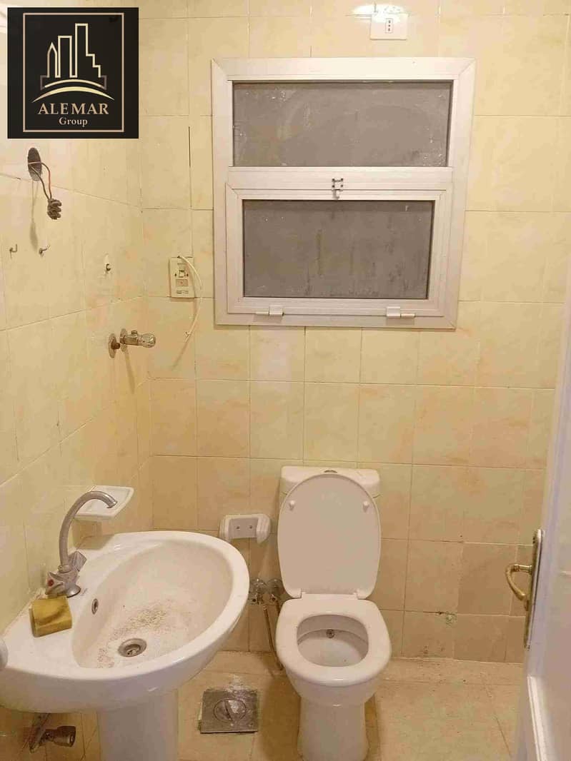 4 1000105551. jpg