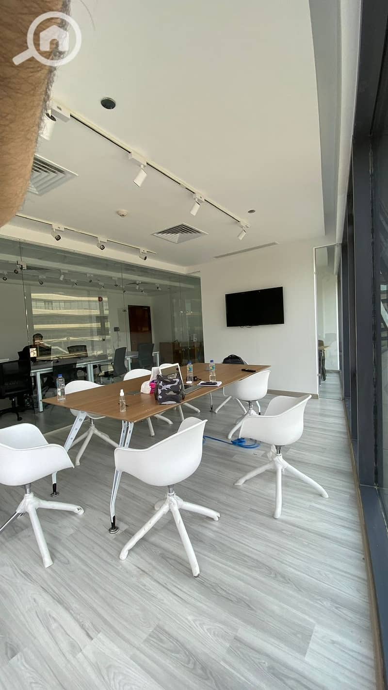 11 c4d857ae-cf2f-404a-94bb-b65854b13fc4. jpeg