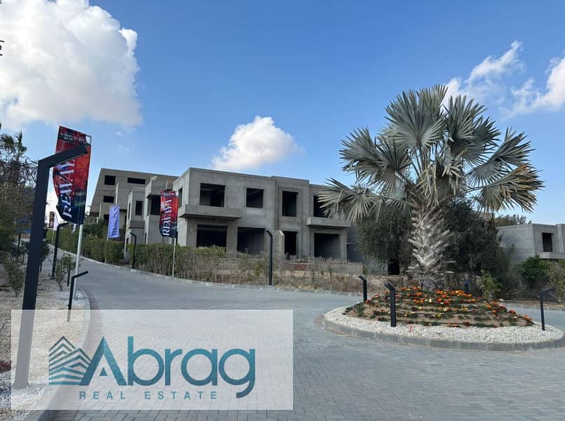 10 WhatsApp Image 2025-10-02 at 13.49. 03_9c266224 - Copy. jpg