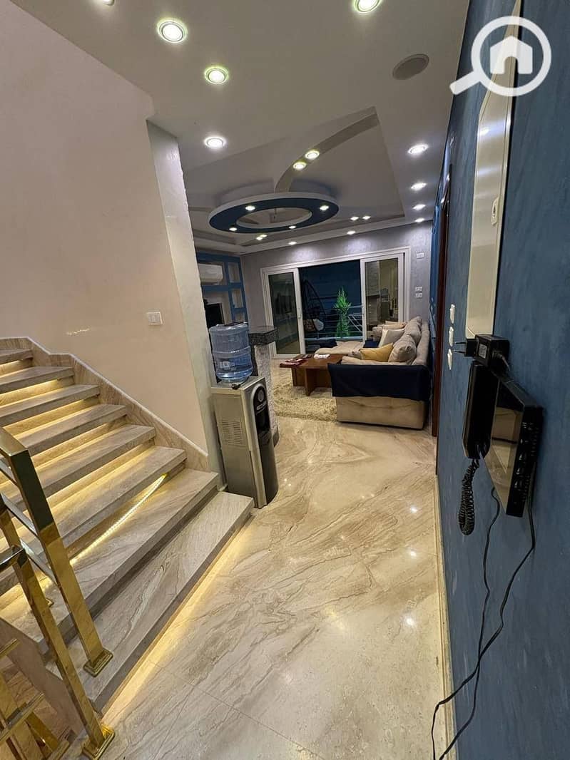 21 543139422_1449040159659845_6514660511373851975_n. jpg