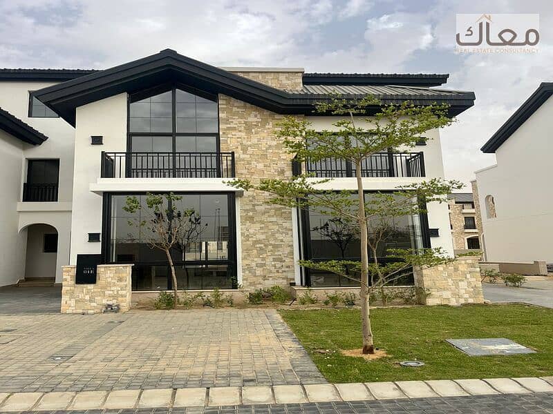 7 2491c8e2-94d2-46d2-b706-7c0ae6948f8c. jpg